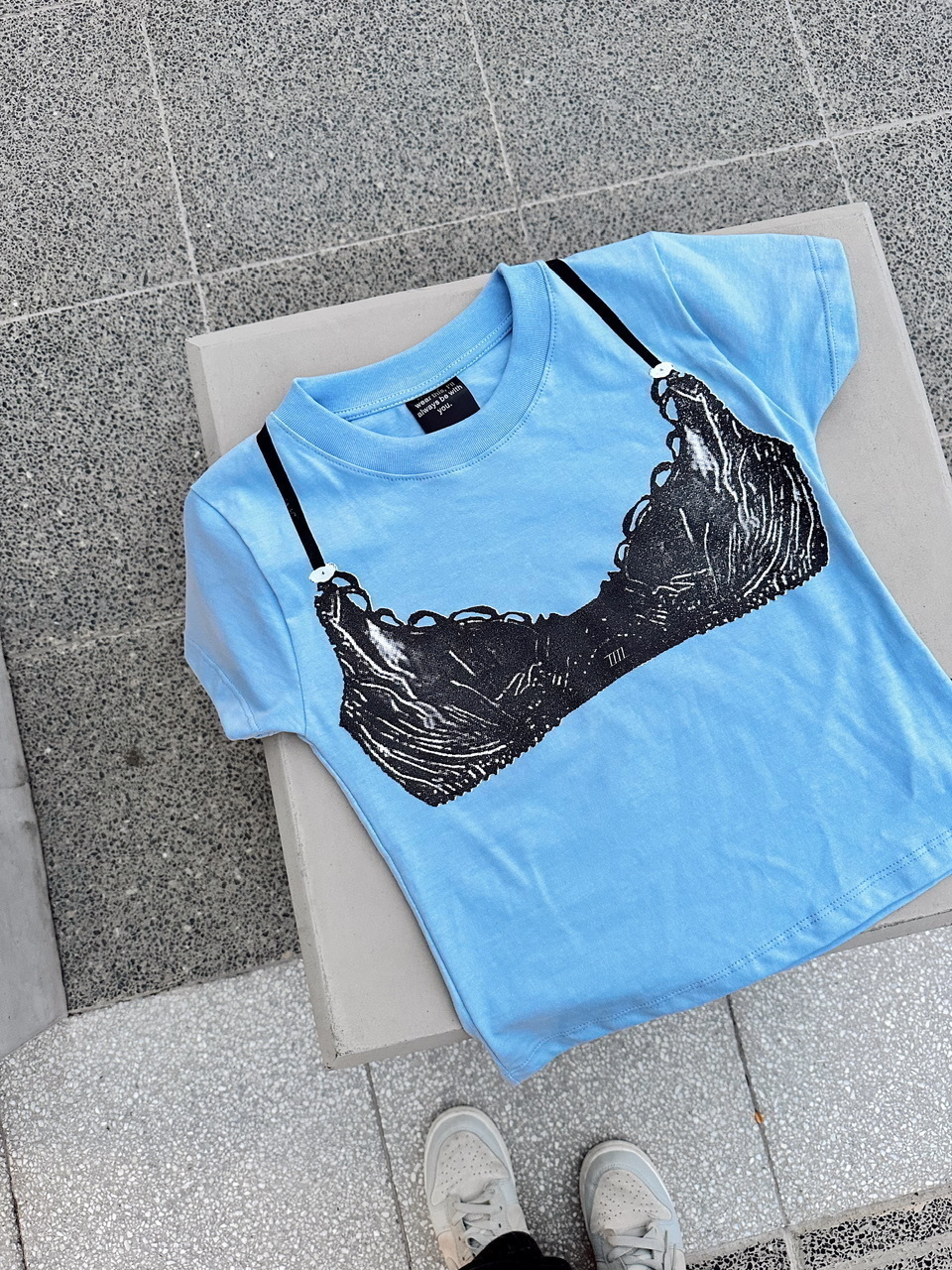 Remera Bra Celeste (Calidad Premium) thumbnail 3