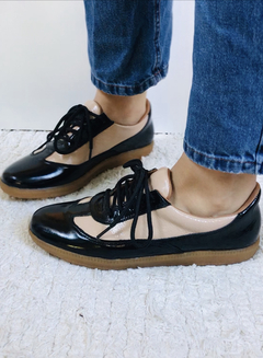 Zapatillas Sahuri charol negro /beyge - OZZAPATOSDEAUTOR