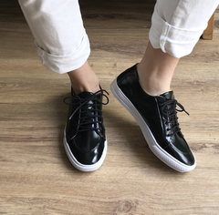 Zapatillas Taj charol negro