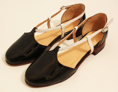 Laksmana Negra Charol y Blanca - comprar online