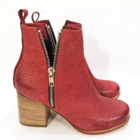 BOTITAS CHLOE ROJO