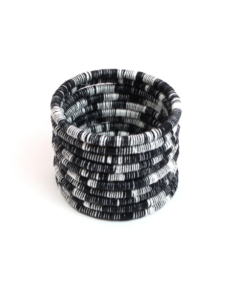 Jogo de Pulseiras Preto e Branco