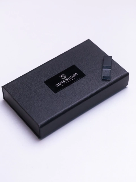 Caixinha em Courino com Fechamento Magnético e Tag em Acrílico Premium - comprar online