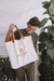 C0MPRE 40 LEVE 44 Ecobags 40x45 em Algodão cru com alça em Material Sintético - Perfeitos para Entregas de Álbuns e Projetos - comprar online