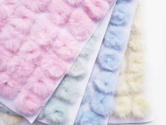 Pelinho meio pompom + ou - 4cm (un)