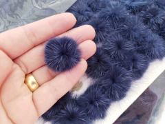 Pelinho meio pompom + ou - 2,5cm (un) na internet