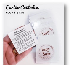 Cartão Cuidados Personalizado 6,0cm x 5,5cm Papel 250g 100un