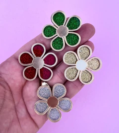 Flor Acrilica 3D Base Dourada (un)