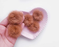 Pelinho meio pompom + ou - 4cm (un)