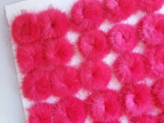 Pelinho meio pompom + ou - 2,5cm (un) na internet