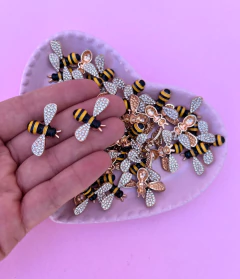 Aplique Abelha Metal preta amarela Asinha Strass (2un)