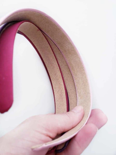 Tiara Encapada Cetim Fosco 2,5cm (un) na internet