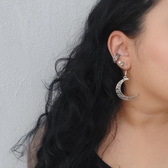 Brinco Lua Crescente Boho Chic na internet