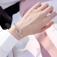 Bracelete Nó Coração na internet