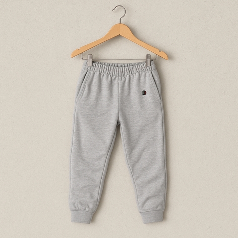 PANTALON GRIS MELANGE LISO FRIZA CALIDAD NIÑO CON BOLILLO INVISIBLE - comprar online