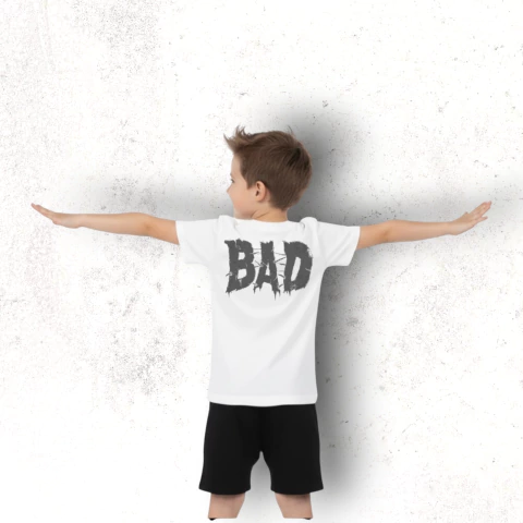 REMERA ALGODON MANGA CORTA BLANCA BAD ESPALDA Y FRENTE NIÑO