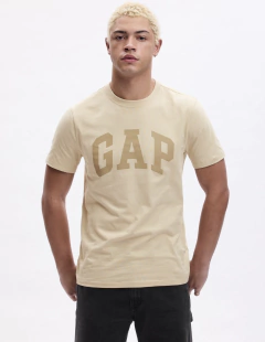 Remera Gap Hombre Bedrock Beige