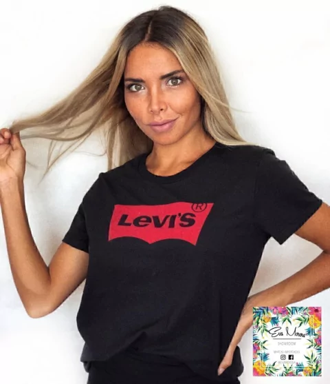 Remera Levis Mujer Negra