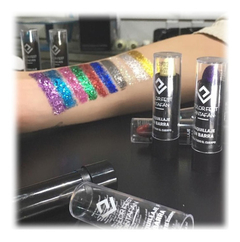 Labial Metalizado con Glitter -Pintafan