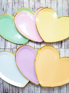 Platos Corazón c/ borde x10