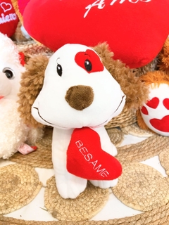 PERRITO CON CORAZON