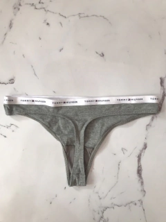 Less tommy hilfiger - Malefic Sweet