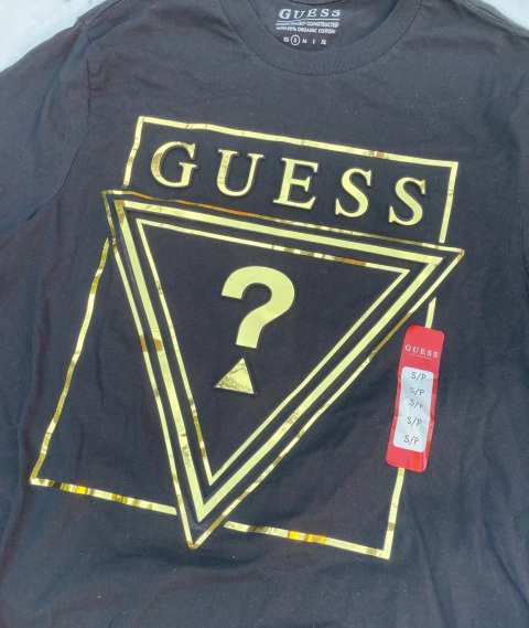 Remera Guess