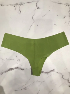 Less pink - comprar online