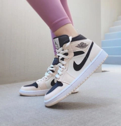 zapatillas nike jordan 1 barely orange