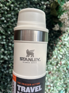 Botella Travel Mug Stanley - comprar online