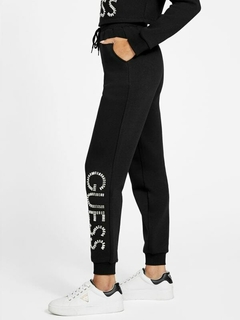 Jogging Guess en internet