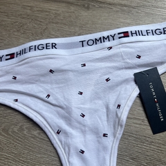 Less Tommy Hilfiger - comprar online