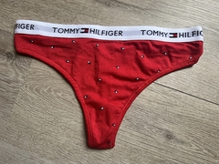 Less Tommy Hilfiger