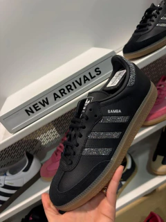 Zapatillas Adidas samba og Shine en internet