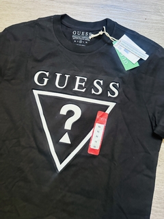 Remera Guess en internet