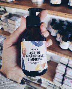 Aceite Bifásico de Limpieza de Almendras - Veter - comprar online