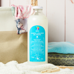 Jabón Líquido de Ropa Natural Aroma Coco Apto Lavarropas 1 Litro - Holístico