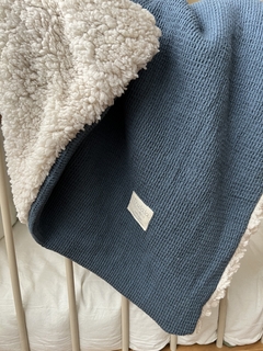 Mantita nido y corderito - comprar online