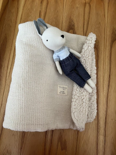 Mantita recibidora Nido de abeja y Corderito + Muñeco coneja/o Oso/a Apego - tienda online