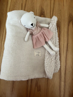 Mantita recibidora Nido de abeja y Corderito + Muñeco coneja/o Oso/a Apego en internet