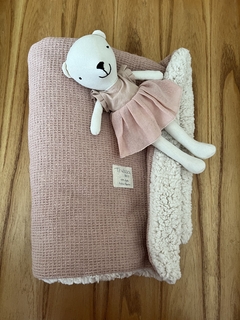 Mantita recibidora Nido de abeja y Corderito + Muñeco coneja/o Oso/a Apego - TRULALADECO