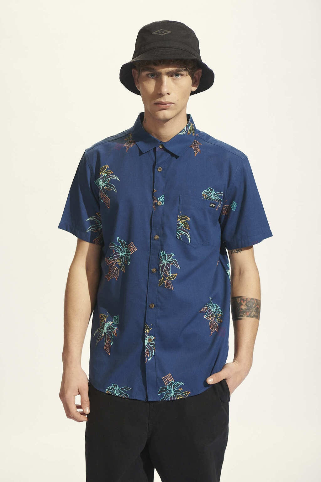 Camisa Sundays Graphic Palms thumbnail 3