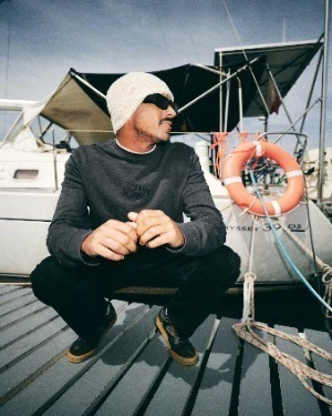 Marca 2 de Billabong - Ropa y accesorios de Surf