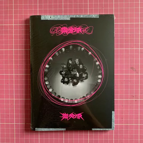 STRAY KIDS - ROCK-STAR [PRONTA ENTREGA]