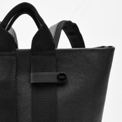 Mochila Canguro cuero en internet
