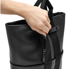 Mochila Canguro cuero - comprar online