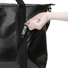 TOTE LONA