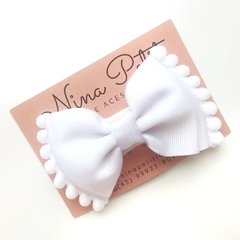 Laço manu pompom p (faixinha ou bico de pato) - comprar online