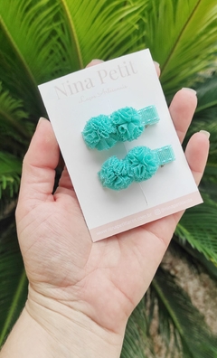 Par pompom verde água (bico de pato 4,5cm)