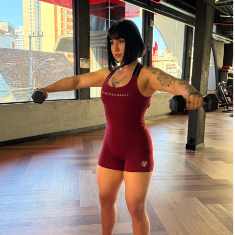 Macaquinho Maromba Mania (marsala) - comprar online